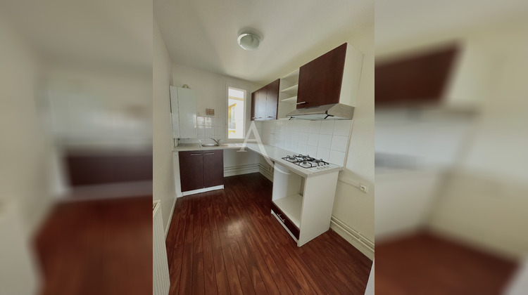 Ma-Cabane - Location Appartement L'ISLE-JOURDAIN, 63 m²
