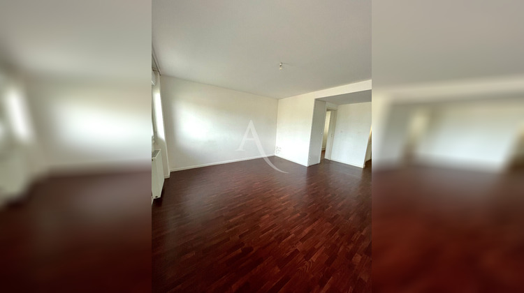 Ma-Cabane - Location Appartement L'ISLE-JOURDAIN, 63 m²