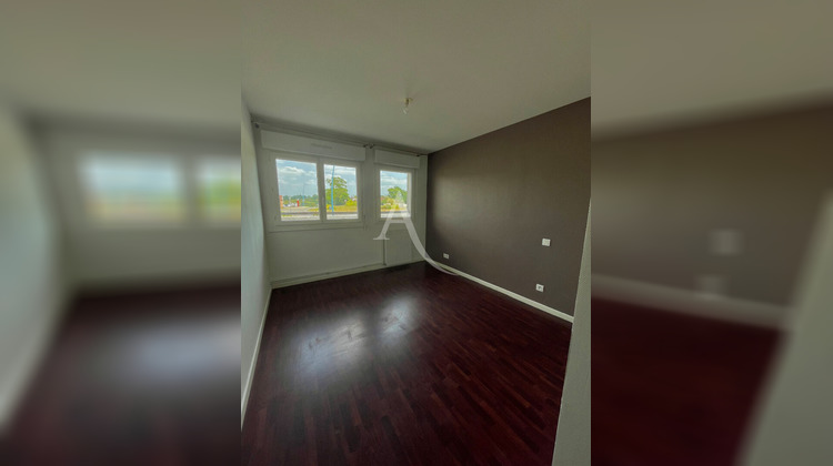 Ma-Cabane - Location Appartement L'ISLE-JOURDAIN, 63 m²