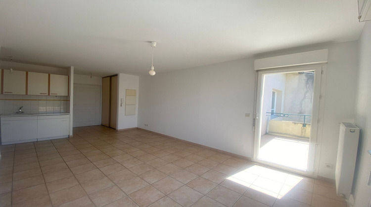 Ma-Cabane - Location Appartement L'ISLE-SUR-LA-SORGUE, 39 m²