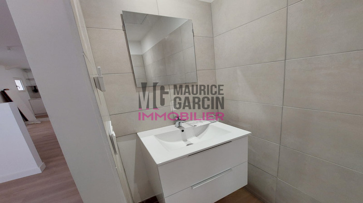 Ma-Cabane - Location Appartement L'Isle-sur-la-Sorgue, 34 m²