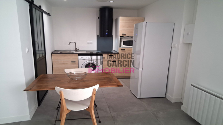 Ma-Cabane - Location Appartement L'Isle-sur-la-Sorgue, 29 m²
