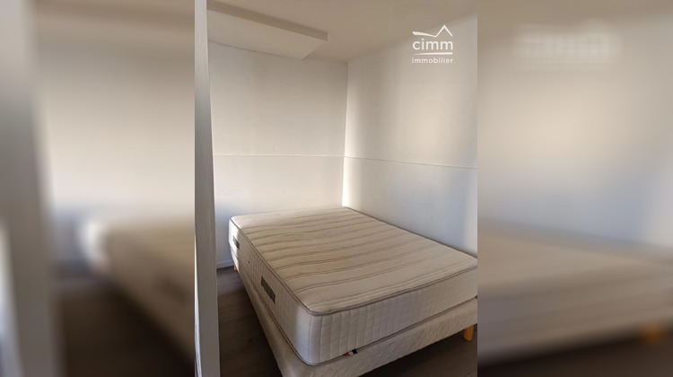 Ma-Cabane - Location Appartement L'Isle-sur-la-Sorgue, 23 m²