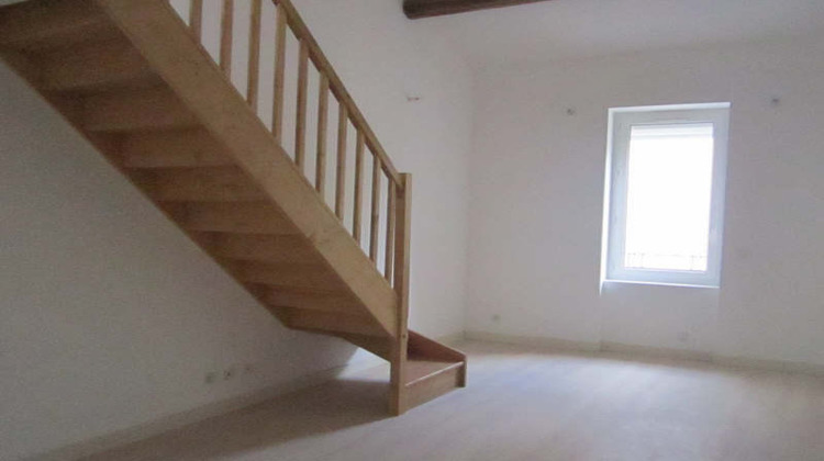 Ma-Cabane - Location Appartement LA BOUILLADISSE, 55 m²