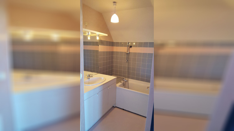 Ma-Cabane - Location Appartement LA CAVALERIE, 44 m²