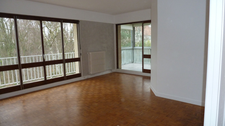 Ma-Cabane - Location Appartement LA CELLE-SAINT-CLOUD, 76 m²