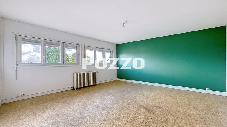 Ma-Cabane - Location Appartement LA CHAISE-BAUDOUIN, 101 m²