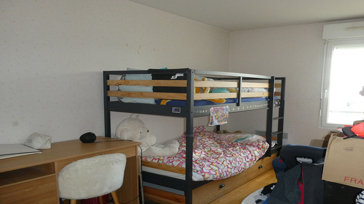 Ma-Cabane - Location Appartement LA CHAPELLE-DES-FOUGERETZ, 62 m²