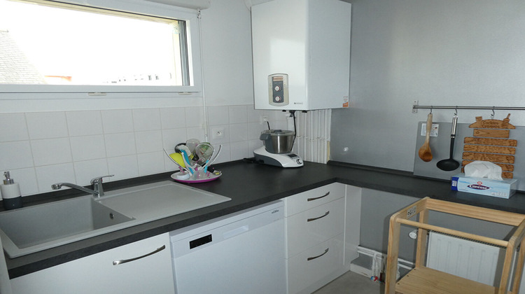 Ma-Cabane - Location Appartement LA CHAPELLE-DES-FOUGERETZ, 57 m²