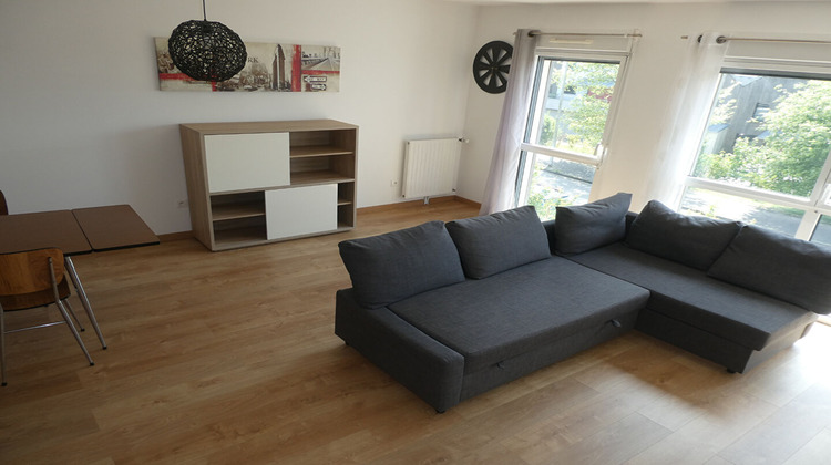 Ma-Cabane - Location Appartement LA CHAPELLE-DES-FOUGERETZ, 57 m²