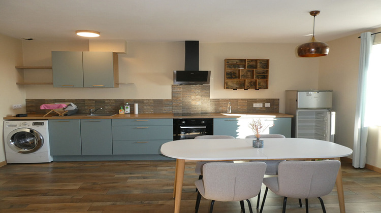 Ma-Cabane - Location Appartement LA CHAPELLE-DES-FOUGERETZ, 71 m²