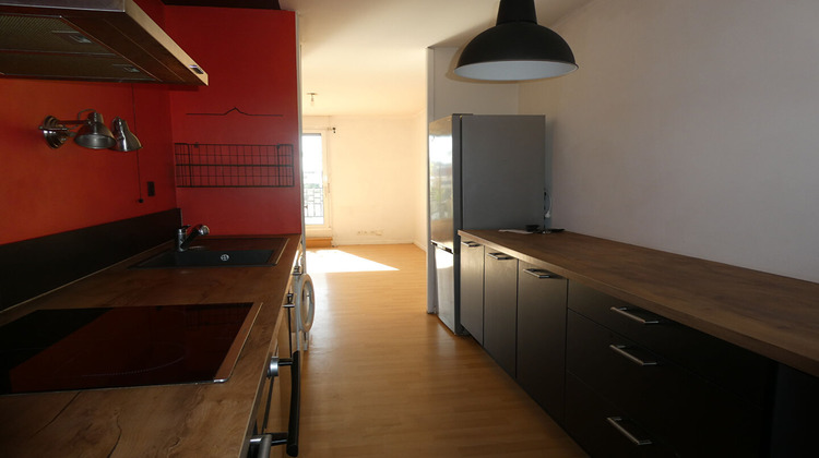 Ma-Cabane - Location Appartement LA CHAPELLE-DES-FOUGERETZ, 44 m²