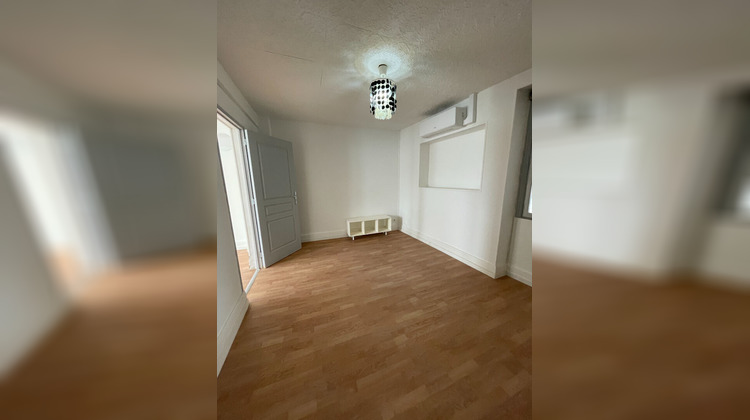Ma-Cabane - Location Appartement LA CHAPELLE-LA-REINE, 61 m²