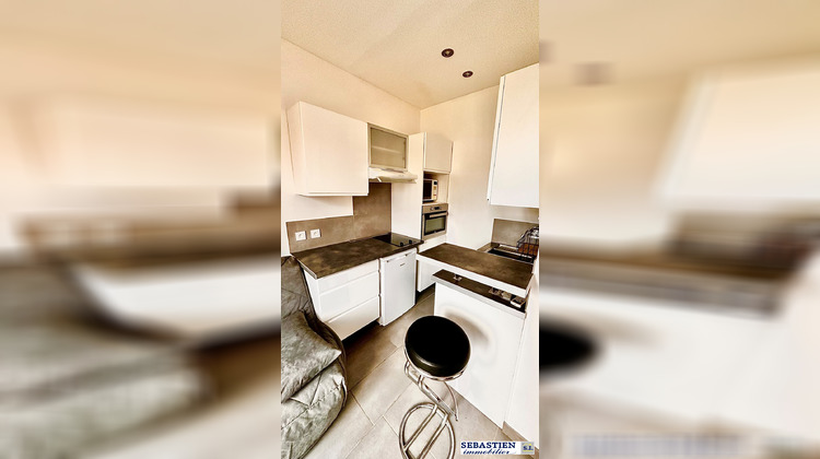 Ma-Cabane - Location Appartement La Chapelle-Saint-Luc, 15 m²