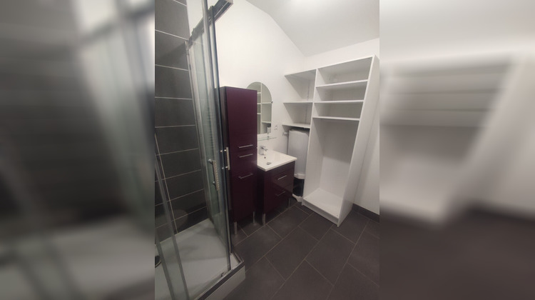 Ma-Cabane - Location Appartement LA CHAPELLE-SAINT-MESMIN, 28 m²