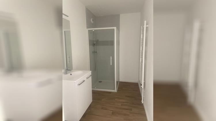 Ma-Cabane - Location Appartement LA CHAPELLE-SAINT-MESMIN, 64 m²
