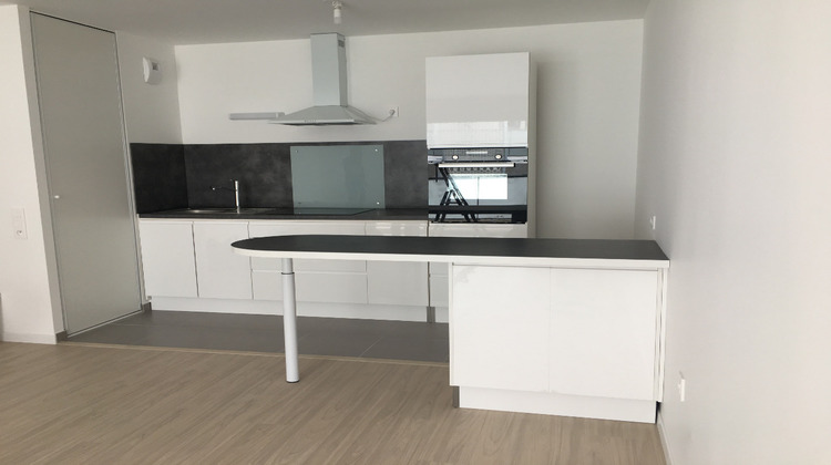 Ma-Cabane - Location Appartement LA CHAPELLE-SUR-ERDRE, 62 m²