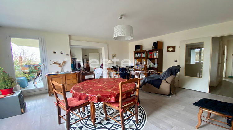 Ma-Cabane - Location Appartement LA CHAUSSEE-SAINT-VICTOR, 82 m²