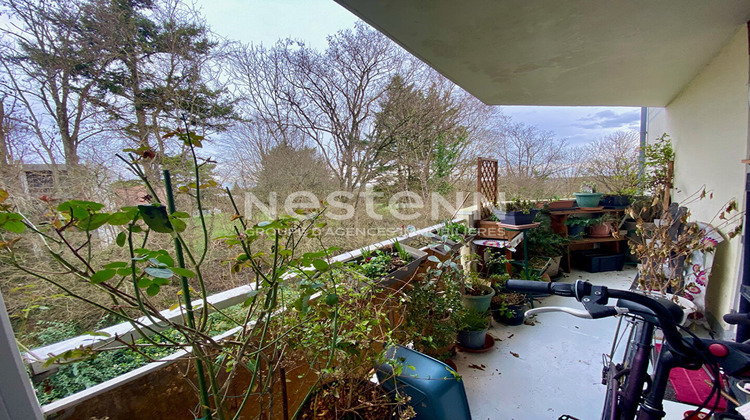 Ma-Cabane - Location Appartement LA CHAUSSEE-SAINT-VICTOR, 82 m²