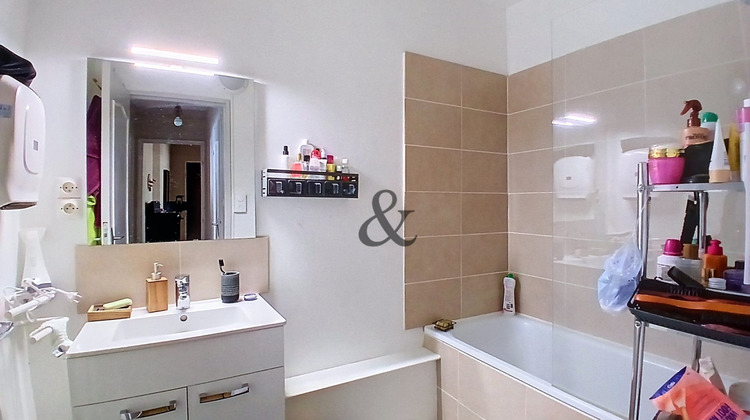 Ma-Cabane - Location Appartement La Chaussée-Saint-Victor, 71 m²