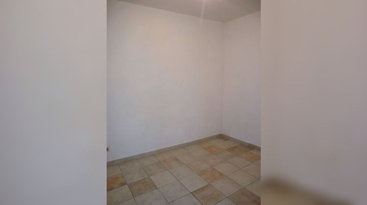 Ma-Cabane - Location Appartement La Ciotat, 30 m²