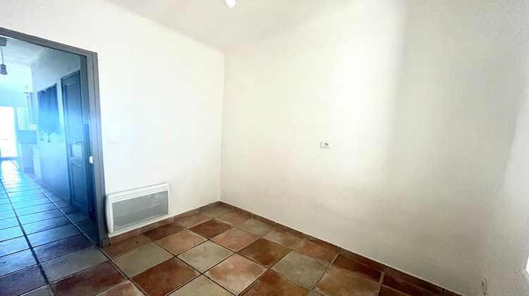 Ma-Cabane - Location Appartement LA CIOTAT, 35 m²