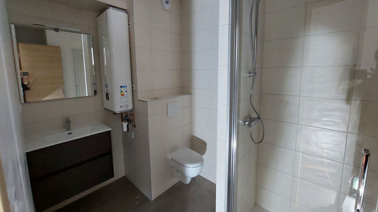 Ma-Cabane - Location Appartement LA CLUSE-ET-MIJOUX, 44 m²