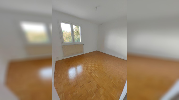 Ma-Cabane - Location Appartement LA COTE SAINT ANDRE, 86 m²