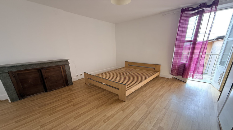 Ma-Cabane - Location Appartement LA COTE-SAINT-ANDRE, 42 m²
