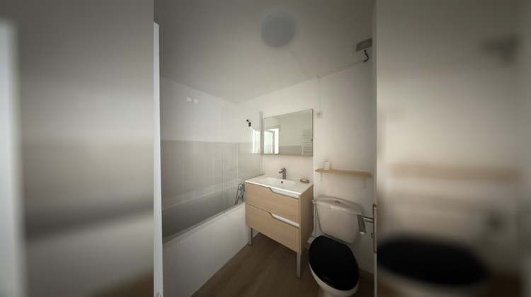 Ma-Cabane - Location Appartement La Côte-Saint-André, 47 m²