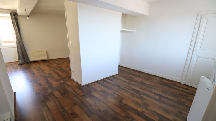 Ma-Cabane - Location Appartement La Côte-Saint-André, 27 m²