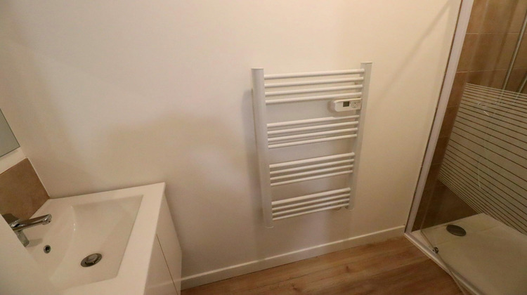 Ma-Cabane - Location Appartement La Côte-Saint-André, 50 m²