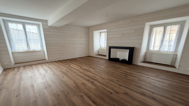 Ma-Cabane - Location Appartement La Côte-Saint-André, 80 m²