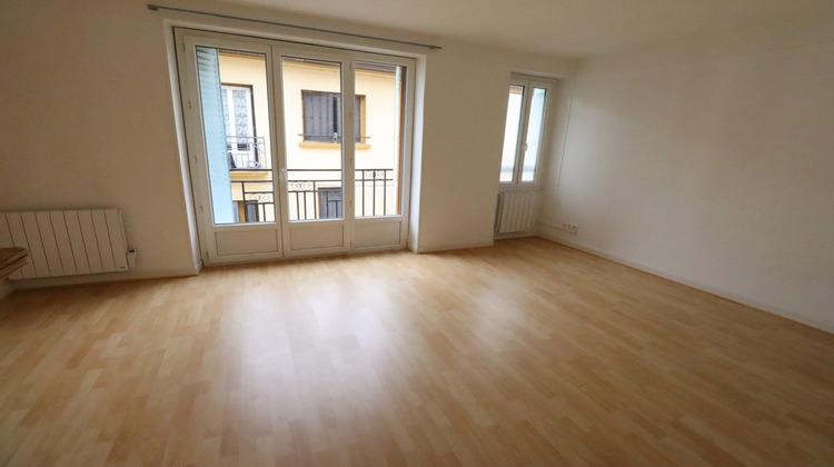 Ma-Cabane - Location Appartement LA COTE ST ANDRE, 26 m²