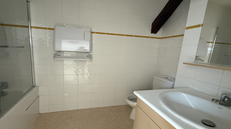 Ma-Cabane - Location Appartement LA COTE ST ANDRE, 20 m²