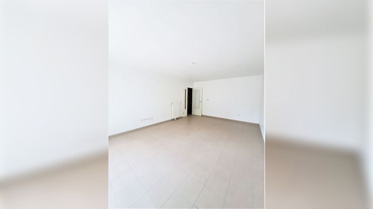 Ma-Cabane - Location Appartement LA COURNEUVE, 82 m²