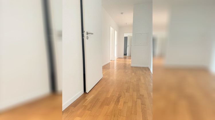 Ma-Cabane - Location Appartement LA COURNEUVE, 129 m²