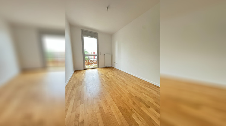 Ma-Cabane - Location Appartement LA COURNEUVE, 129 m²