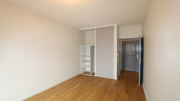 Ma-Cabane - Location Appartement La Courneuve, 58 m²