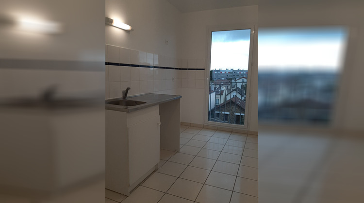 Ma-Cabane - Location Appartement LA COURNEUVE, 66 m²
