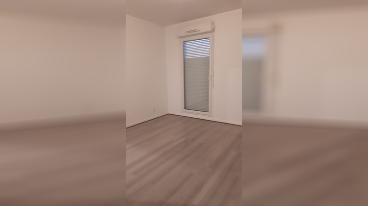 Ma-Cabane - Location Appartement LA COURNEUVE, 67 m²