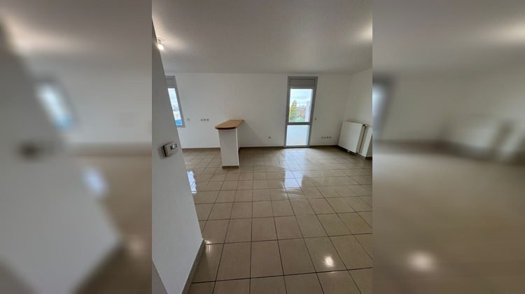 Ma-Cabane - Location Appartement LA COURNEUVE, 96 m²