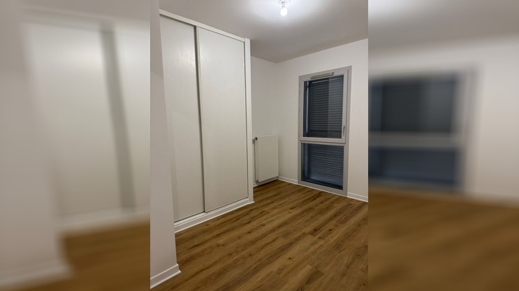 Ma-Cabane - Location Appartement LA COURNEUVE, 96 m²