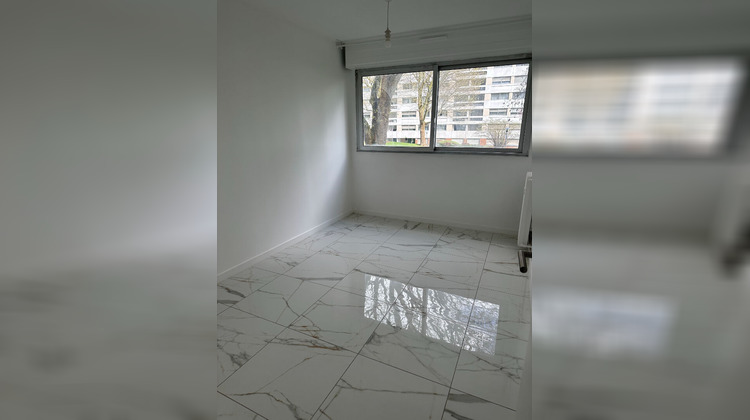 Ma-Cabane - Location Appartement LA COURNEUVE, 90 m²