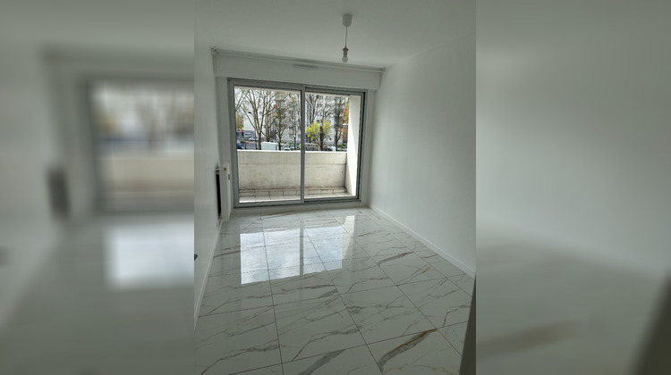 Ma-Cabane - Location Appartement LA COURNEUVE, 90 m²