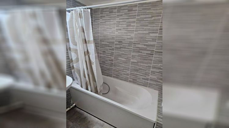Ma-Cabane - Location Appartement LA COURNEUVE, 50 m²
