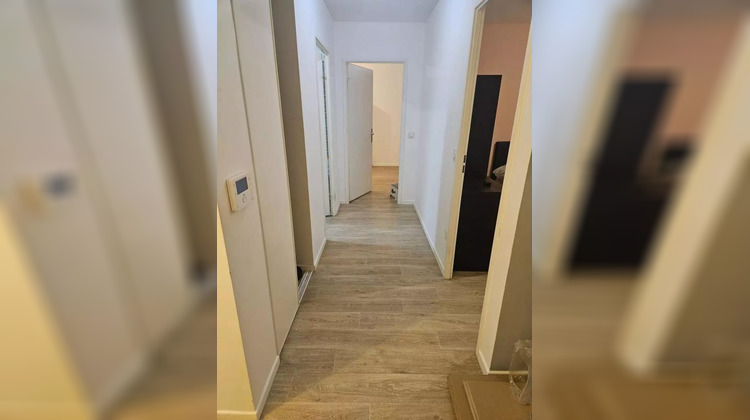 Ma-Cabane - Location Appartement LA COURNEUVE, 50 m²