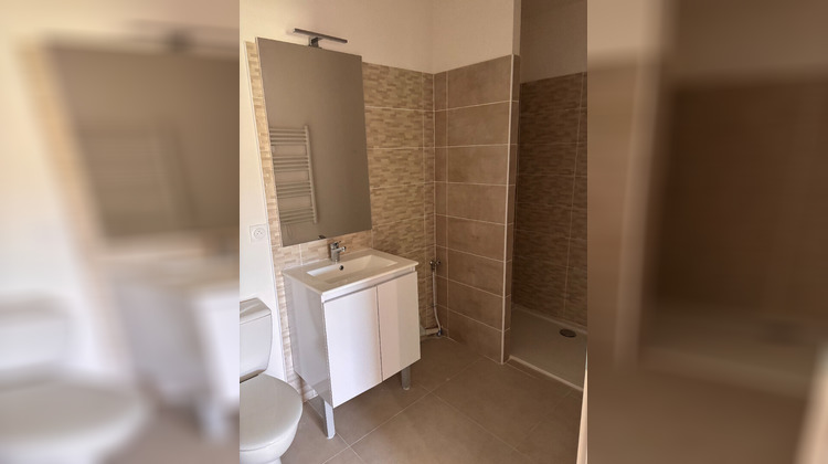 Ma-Cabane - Location Appartement LA DESTROUSSE, 55 m²