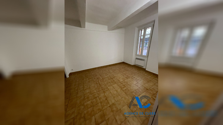 Ma-Cabane - Location Appartement LA FARLEDE, 31 m²