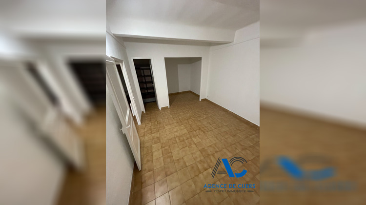 Ma-Cabane - Location Appartement LA FARLEDE, 31 m²